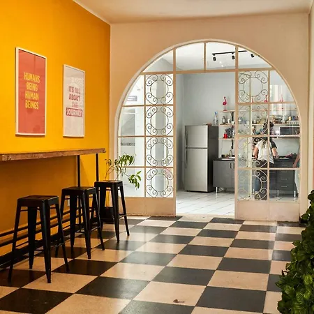 Hostal Americana-2
